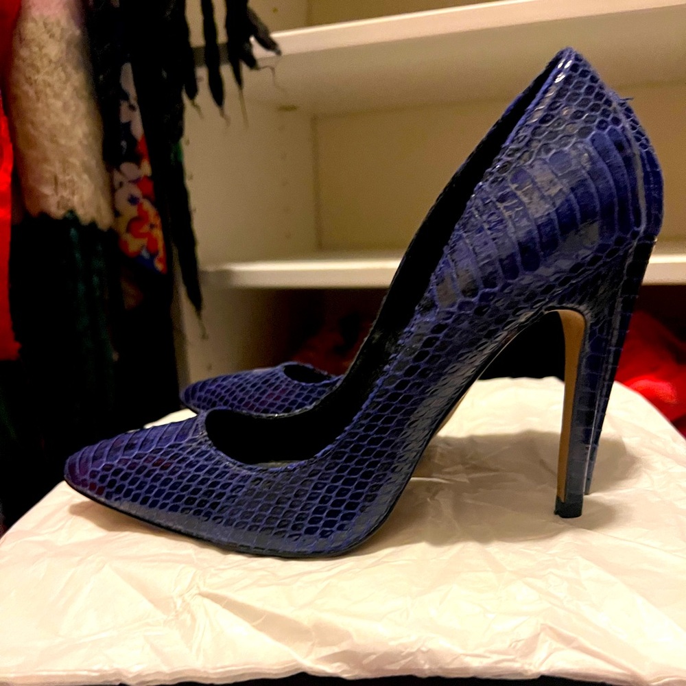 Also shoe